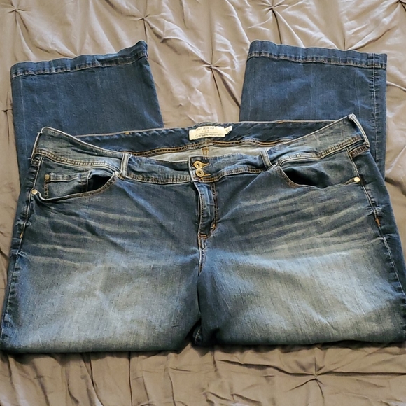 Torrid Boot Cut Stretch Denim Jeans 28w